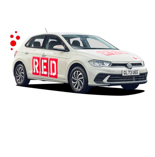 Ingyenes RED autóvezetési oktatás – 10 óra ingyen