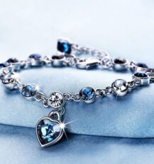 Free Sapphire Blue Bracelet (Worth £40)